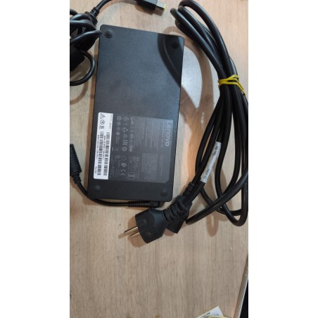 SECTEUR 230W CARRE LENOVO ORIGINAL
